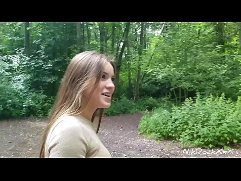 ❤️ Eu sugeri à Evelina que fodêssemos em um lugar público! Ela disse que sim. Então eu a fodi no traseiro e me vim na boca dela. Depois ela se mijou. Porno vídeo em nós pt-br.myteporn.ru ☑